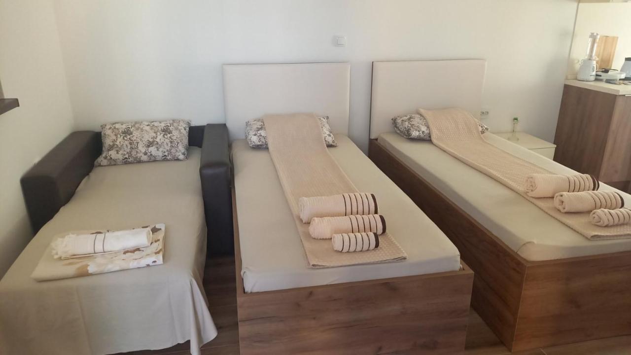 Villa Lucija By Romantique เวเลส ภายนอก รูปภาพ